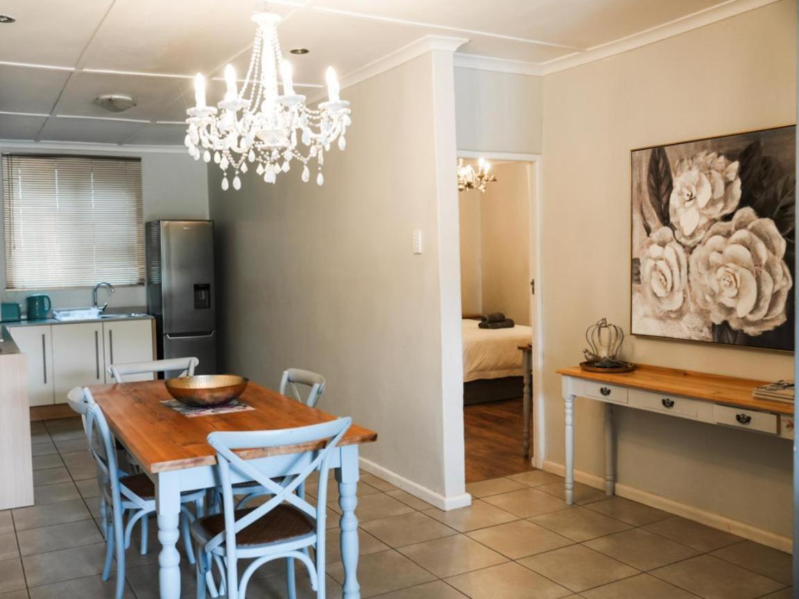 Dellville Country House & Cottages Carnarvon Habitación foto